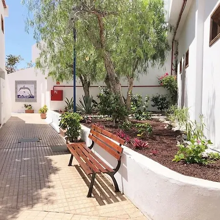 Helena En Garden Con Piscina Climatizada Apartmán *